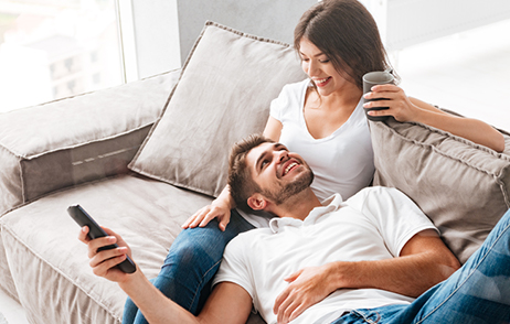 Junges Paar mit Kinderwunsch