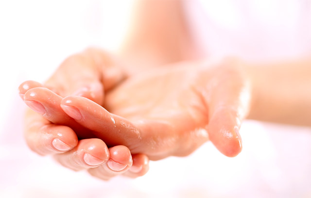 Teaserbild Ratgeber Haut, Hände